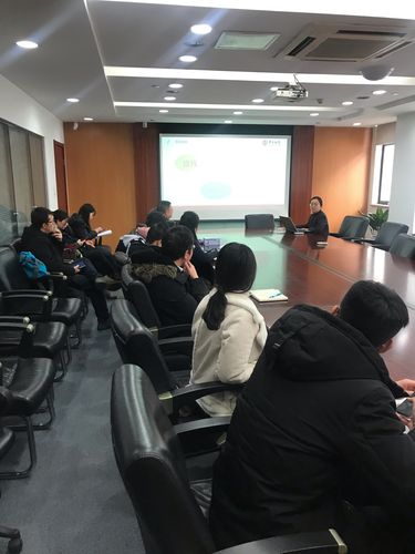 城南支行舉辦2019年第二次普惠金融沙龍暨'結算通寶'產品宣講會